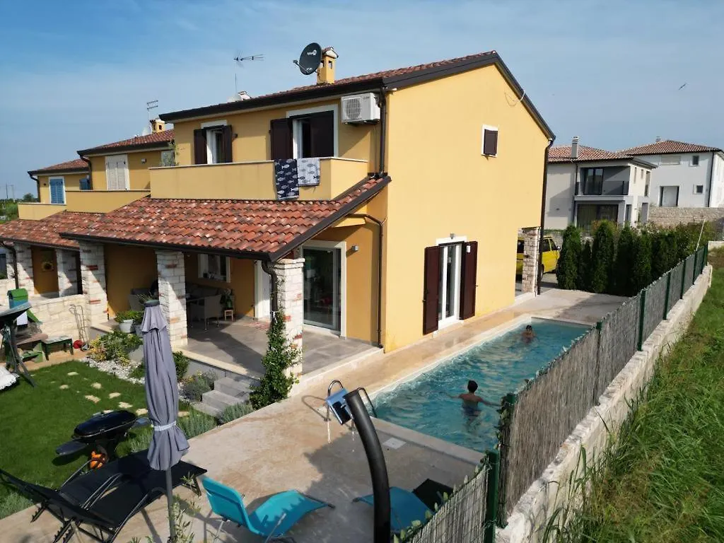 Vila Casa Colibri Brtonigla